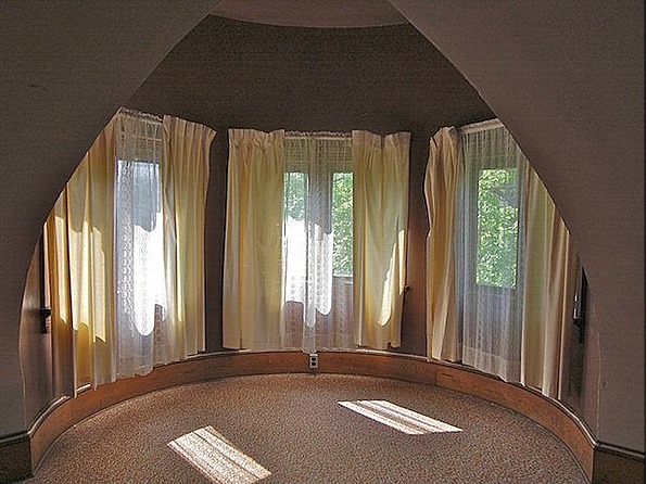 I think this is the 3rd floor/attic space.