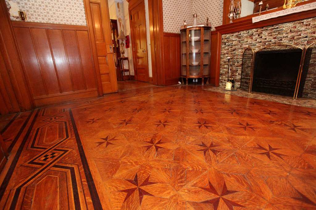 Beautiful Floors c. 1898 shingle victorian - ottumwa, ia - old house dreams Beautiful Floors c. 1898 shingle victorian - ottumwa, ia - old house dreams
