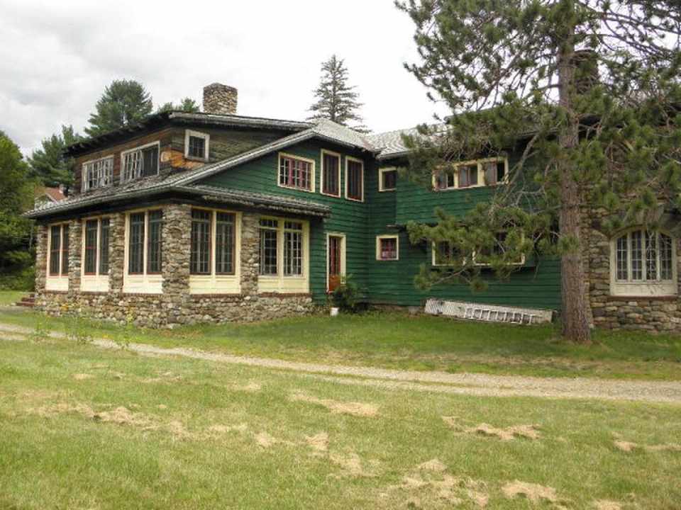 1920 Adirondack Elizabethtown, NY Old House Dreams