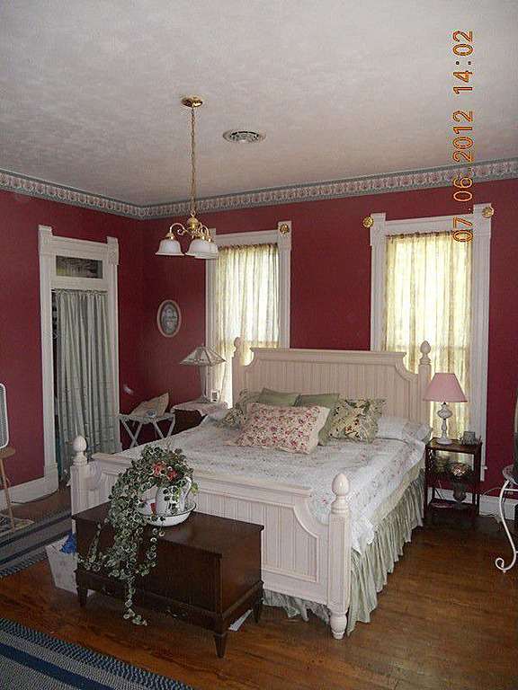 1890 Queen Anne Arcola, IL Old House Dreams