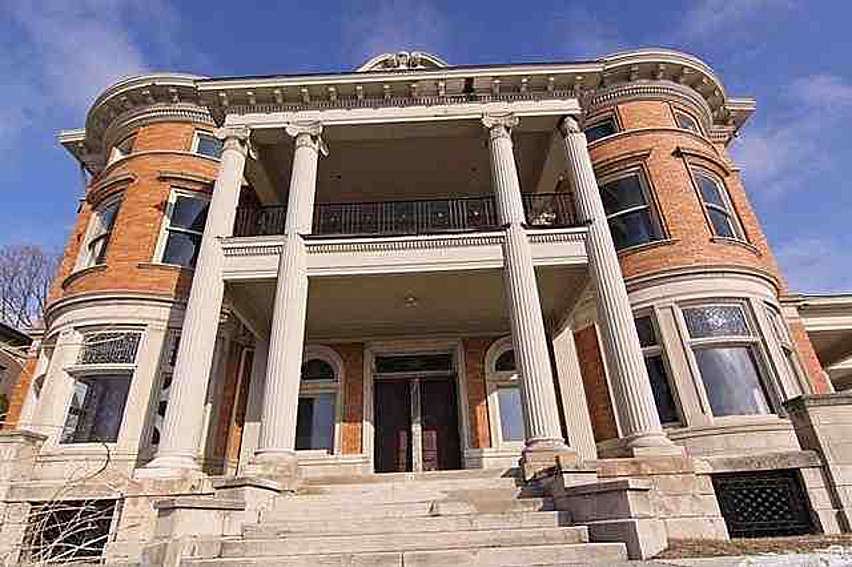 1901 Davenport, IA Old House Dreams