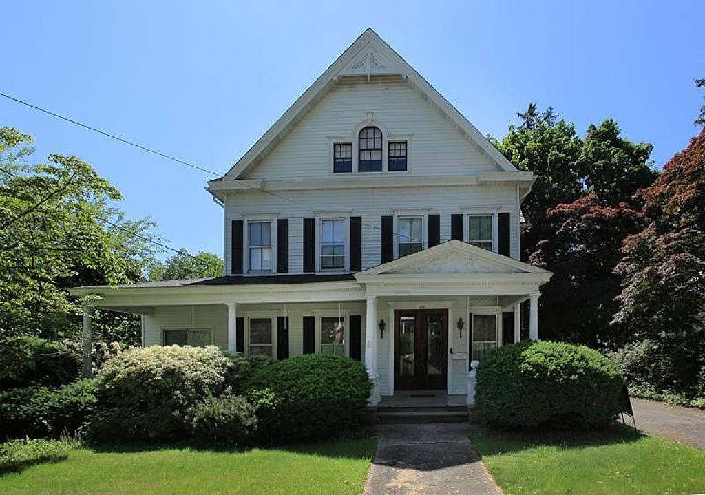 1875 Newton, NJ Old House Dreams