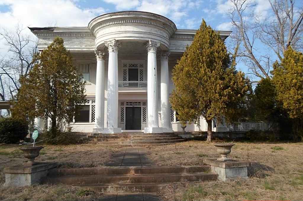 1906 Classical Revival Sparta, GA Old House Dreams