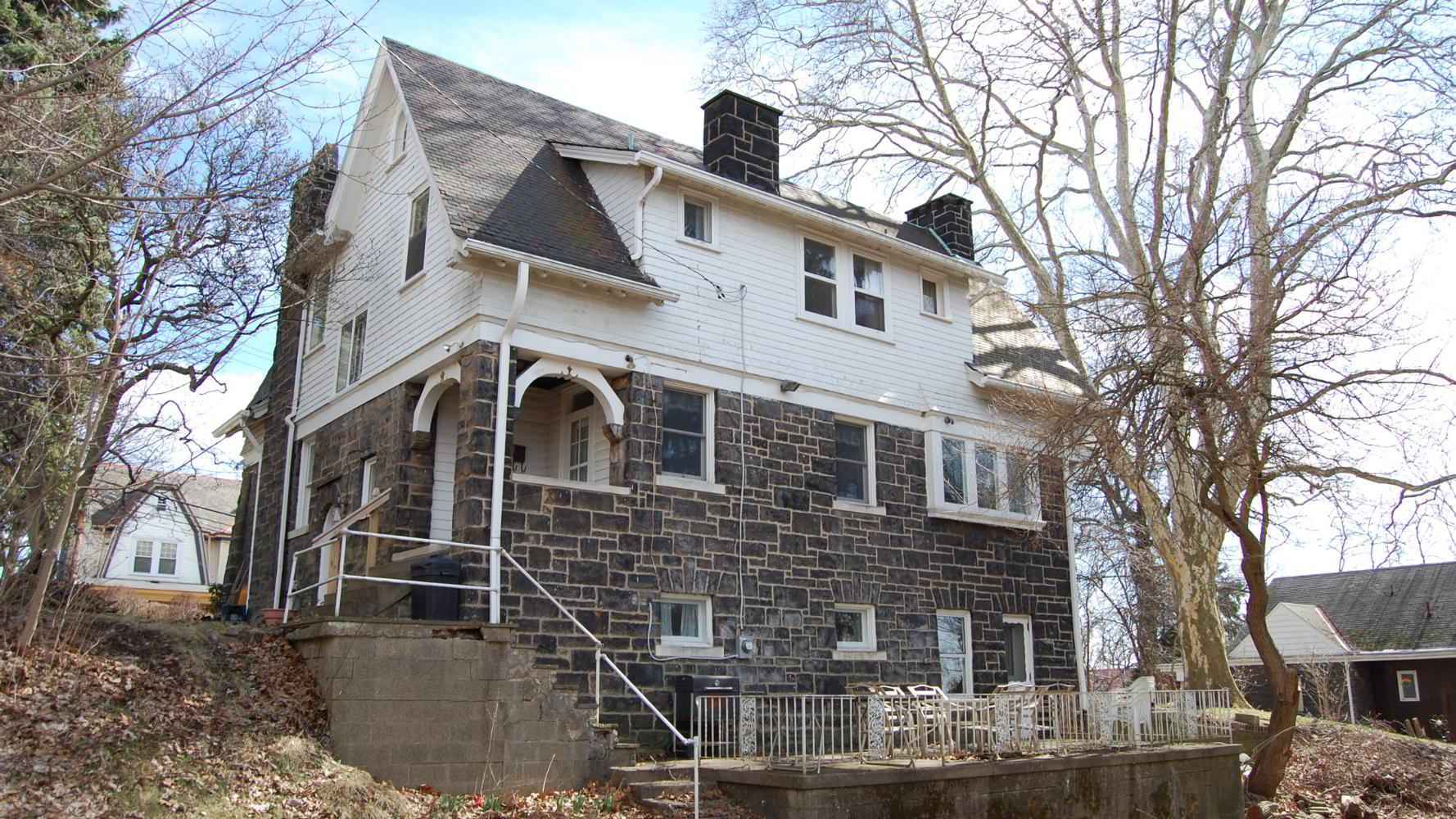 c. 1900 - Wilkinsburg, PA - Old House Dreams