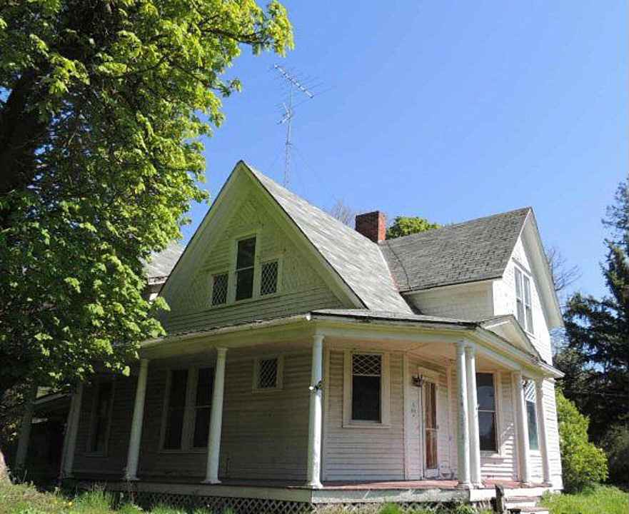 1889 Rosalia, WA Old House Dreams