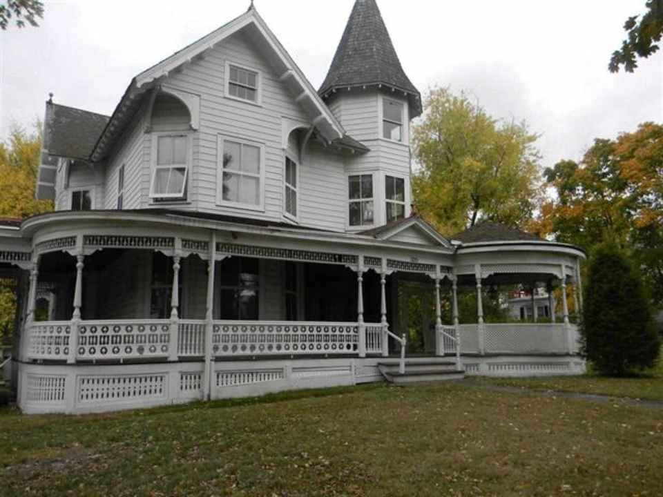 1890 Queen Anne Cohoes, NY Old House Dreams