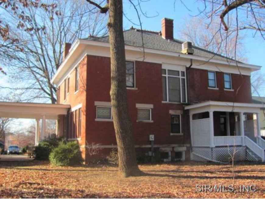 1904 Edwardsville, IL Old House Dreams