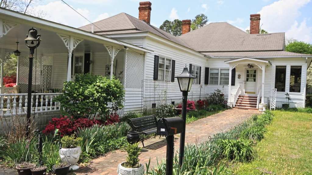 1883 Clio, SC Old House Dreams