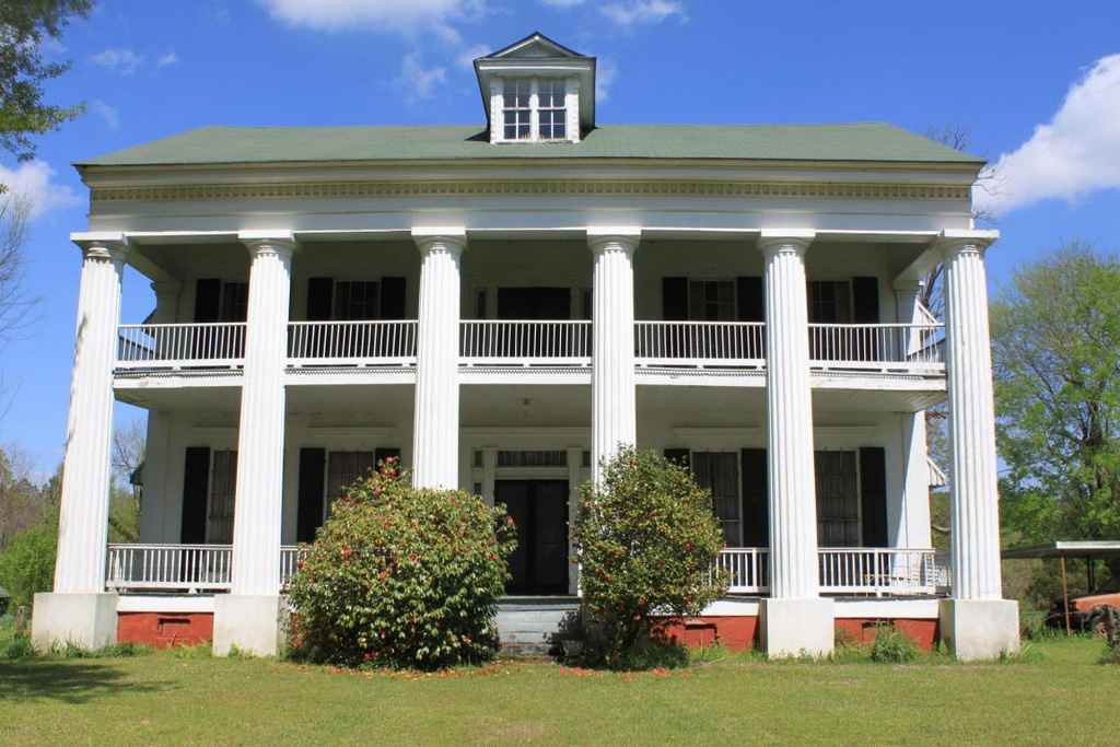 c. 1855 Greek Revival Shubuta, MS Old House Dreams