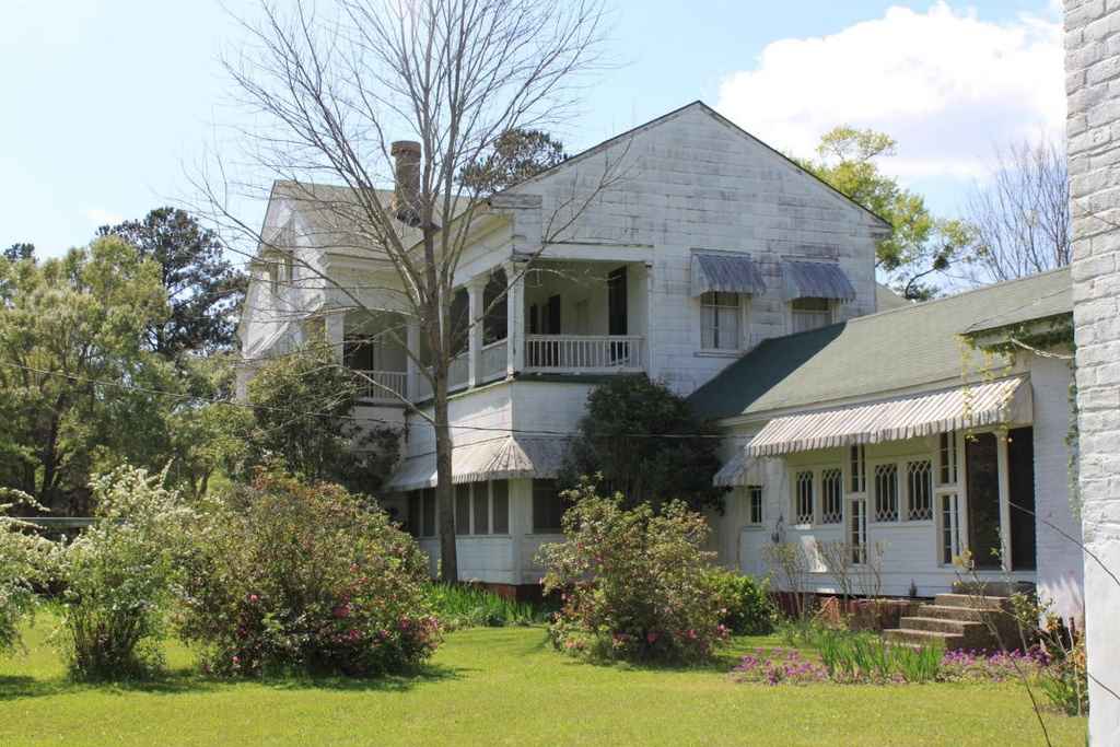 c. 1855 Greek Revival Shubuta, MS Old House Dreams