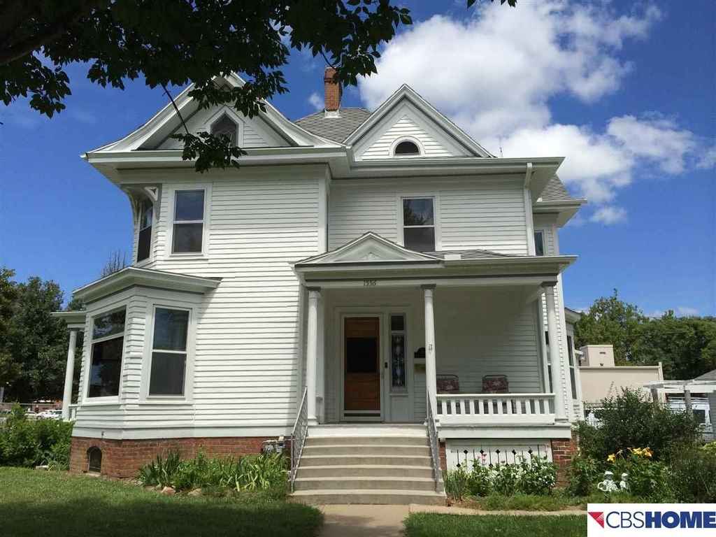 1890 Queen Anne Blair, NE Old House Dreams