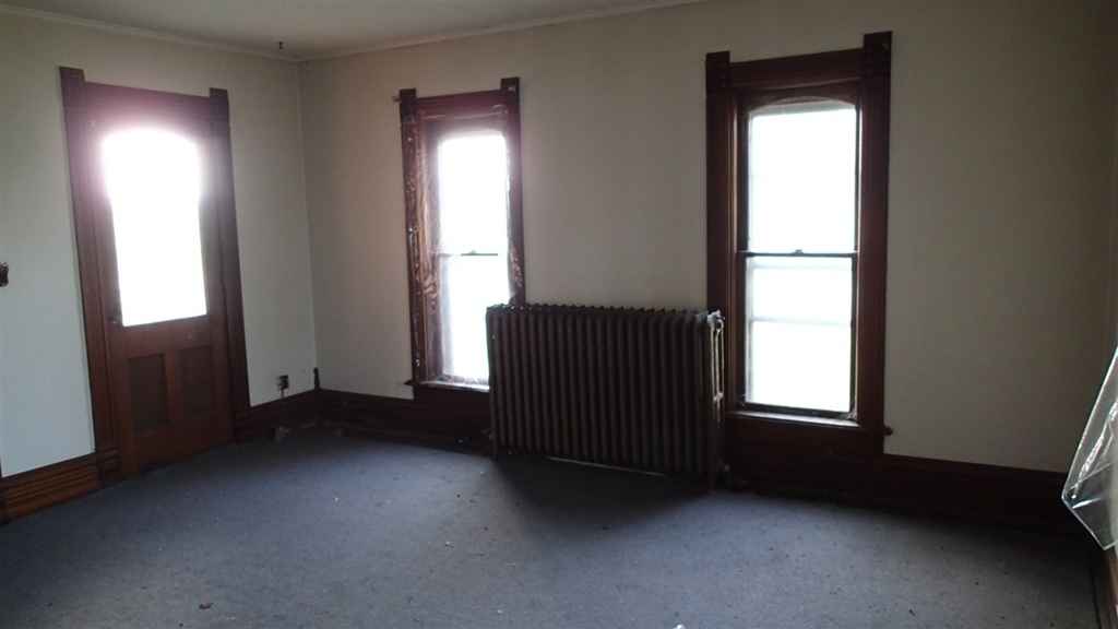 1892 Syracuse, IN Old House Dreams