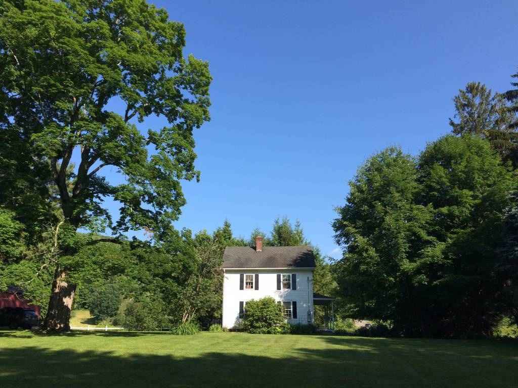 c. 1870 West Cornwall, CT Old House Dreams
