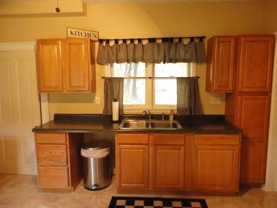 Woodbine, IA Old House Dreams