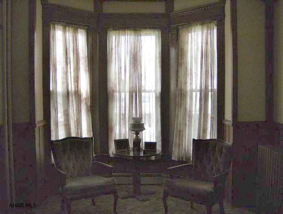 1895 Queen Anne Carrolltown, PA F. Barber) Old House Dreams