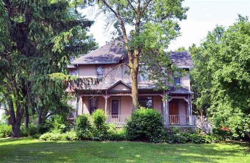 1892 Queen Anne Brooklyn, WI Old House Dreams