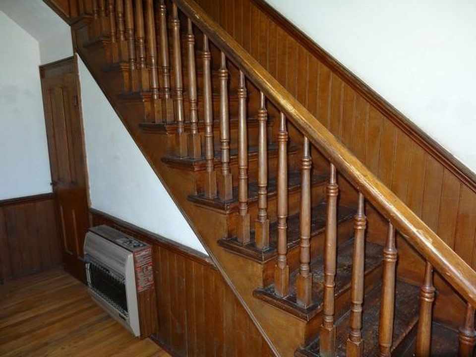 c. 1900 Folk Victorian Sinks Grove, WV Old House Dreams