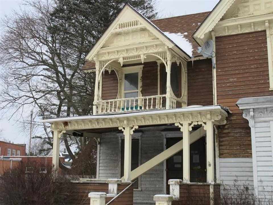 1895 Queen Anne Earlville, NY Old House Dreams