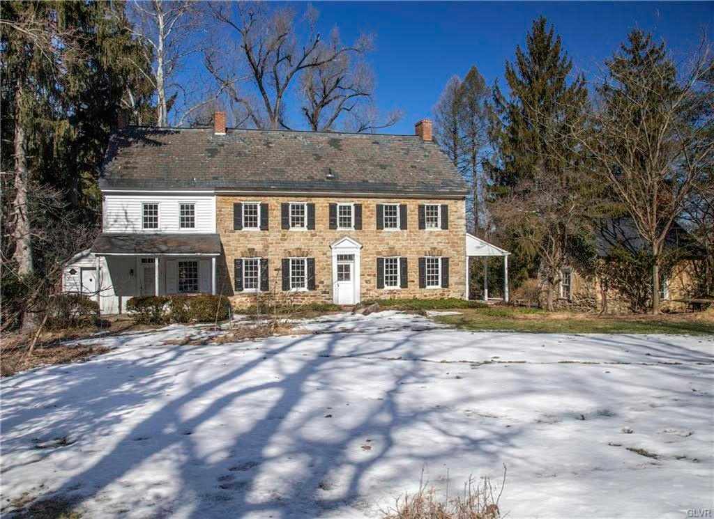 1801 Riegelsville, PA Old House Dreams