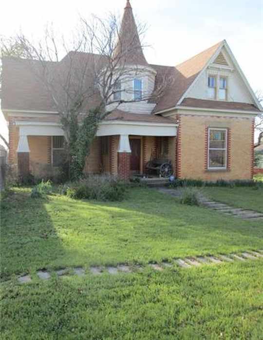 1895 Queen Anne Mineral Wells, TX Old House Dreams
