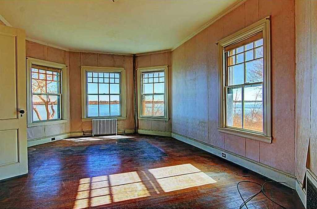 1887 Cranston, RI Old House Dreams