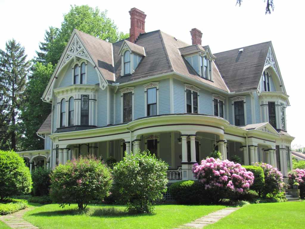 c. 1870 Oil City, PA Old House Dreams