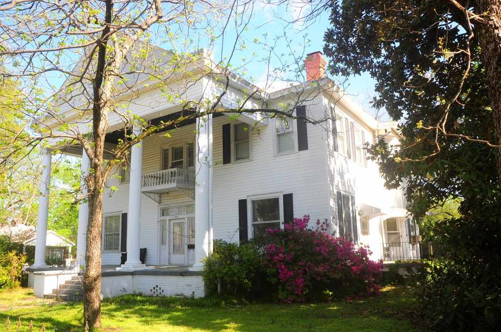 c. 1900 Classical Revival Johnston, SC Old House Dreams