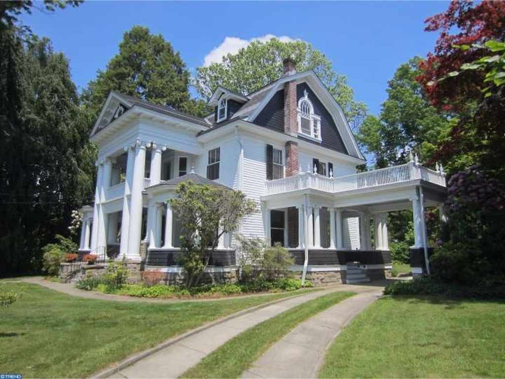 1908 Classical Revival Hightstown, NJ F. Barber) Old House