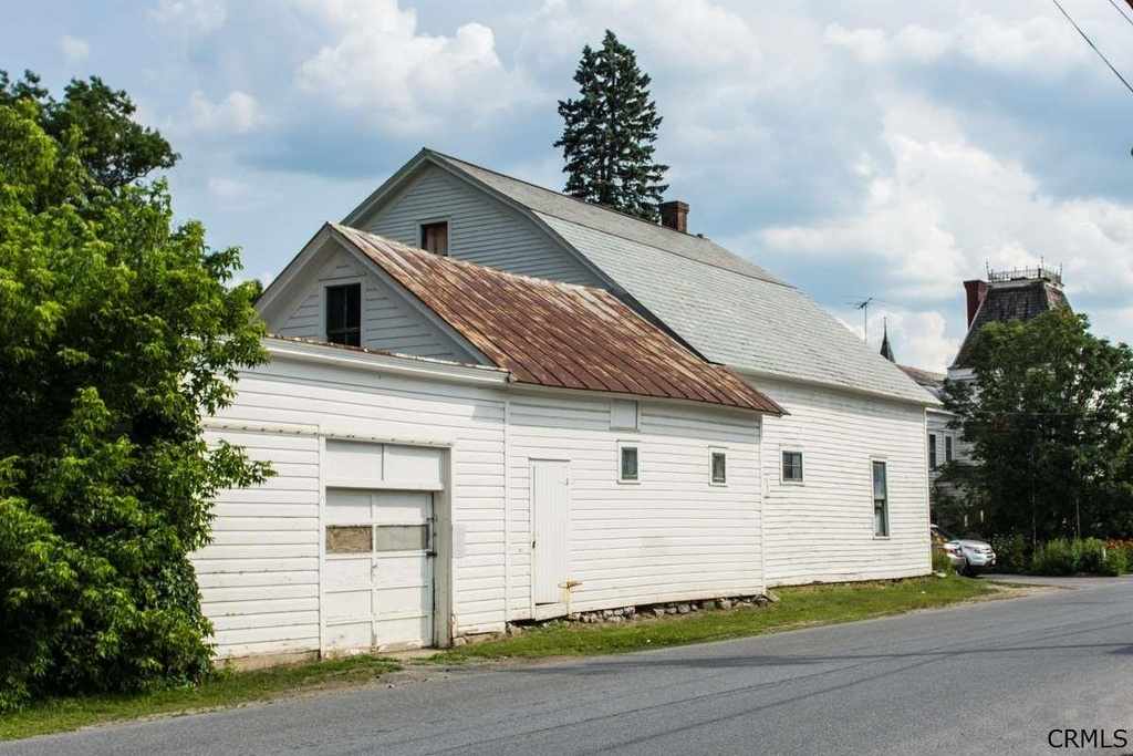 c. 1830 Warrensburg, NY Old House Dreams
