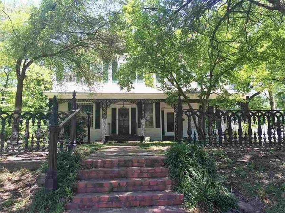 1878 Mount Pleasant, TX Old House Dreams