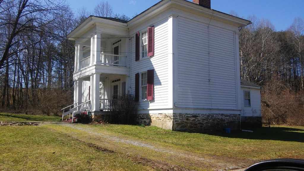1853 Greek Revival Vinton, VA Old House Dreams
