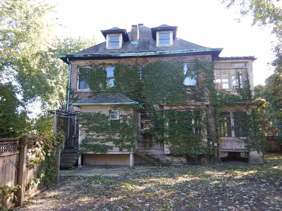 1898 Joliet, IL Old House Dreams