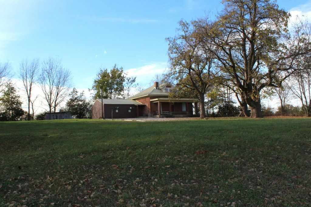 1914 School Boonville, MO Old House Dreams