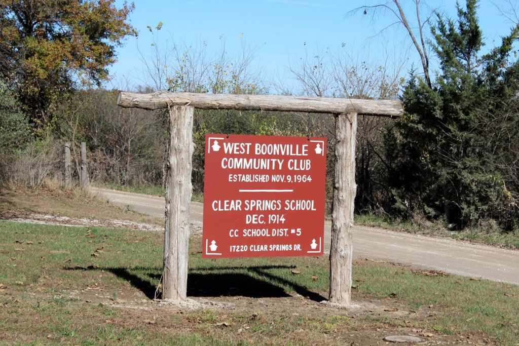 1914 School Boonville, MO Old House Dreams