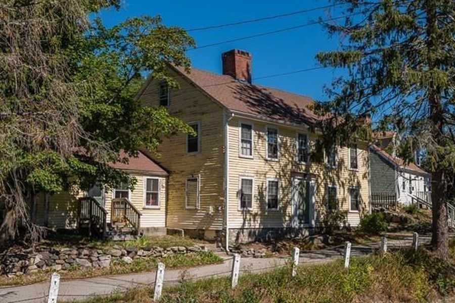 c. 1650/c. 1735 – Hingham, MA