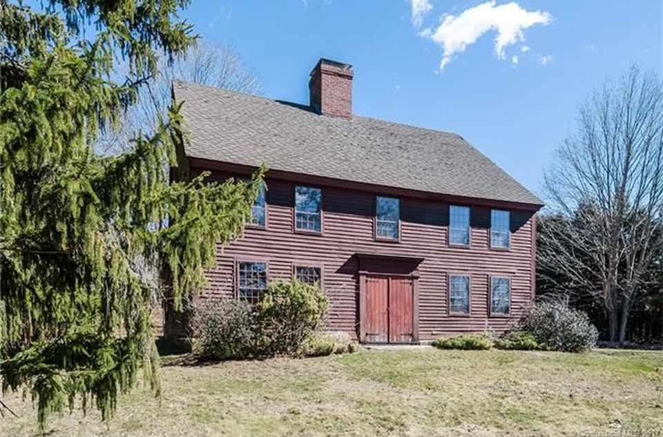 c. 1750 South Glastonbury, CT Old House Dreams