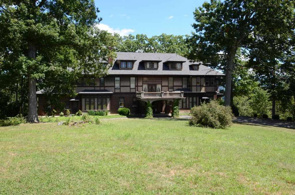 1919 Covington, VA Old House Dreams