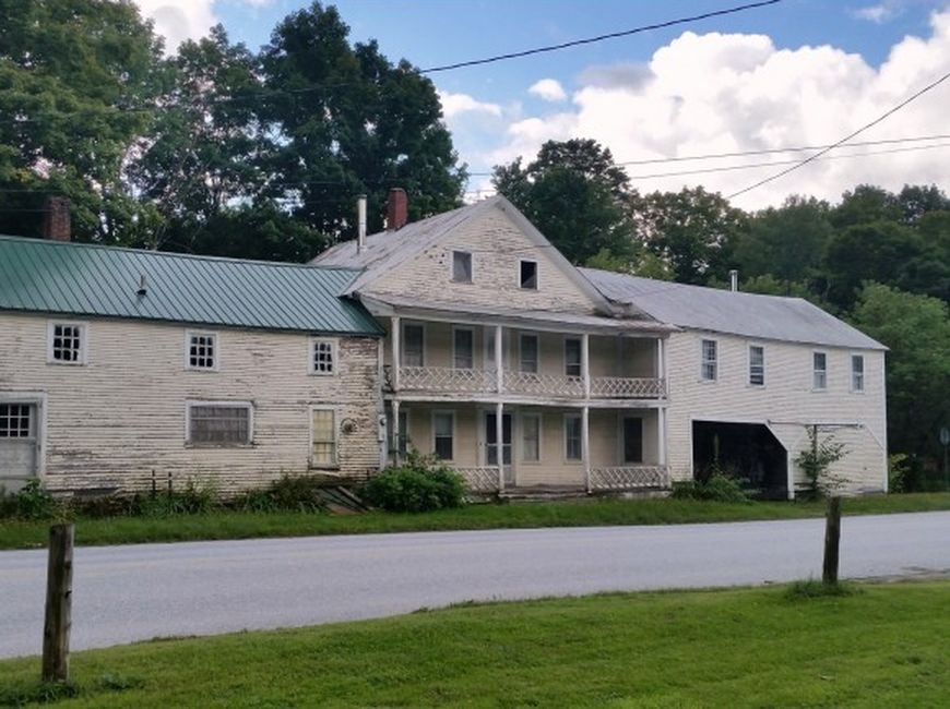 1840 Stagecoach Inn Waterville, VT Old House Dreams