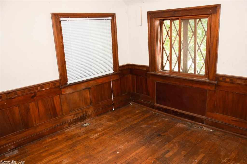 1928 Carriage House Paragould, AR Old House Dreams