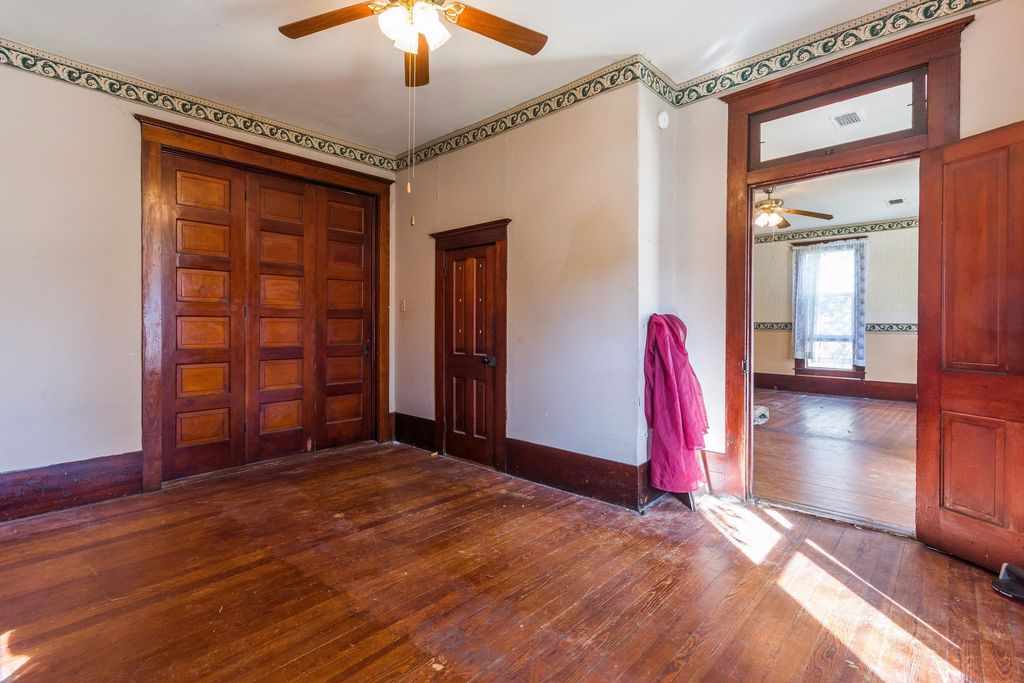 Folk Victorian Whitesboro, TX Old House Dreams