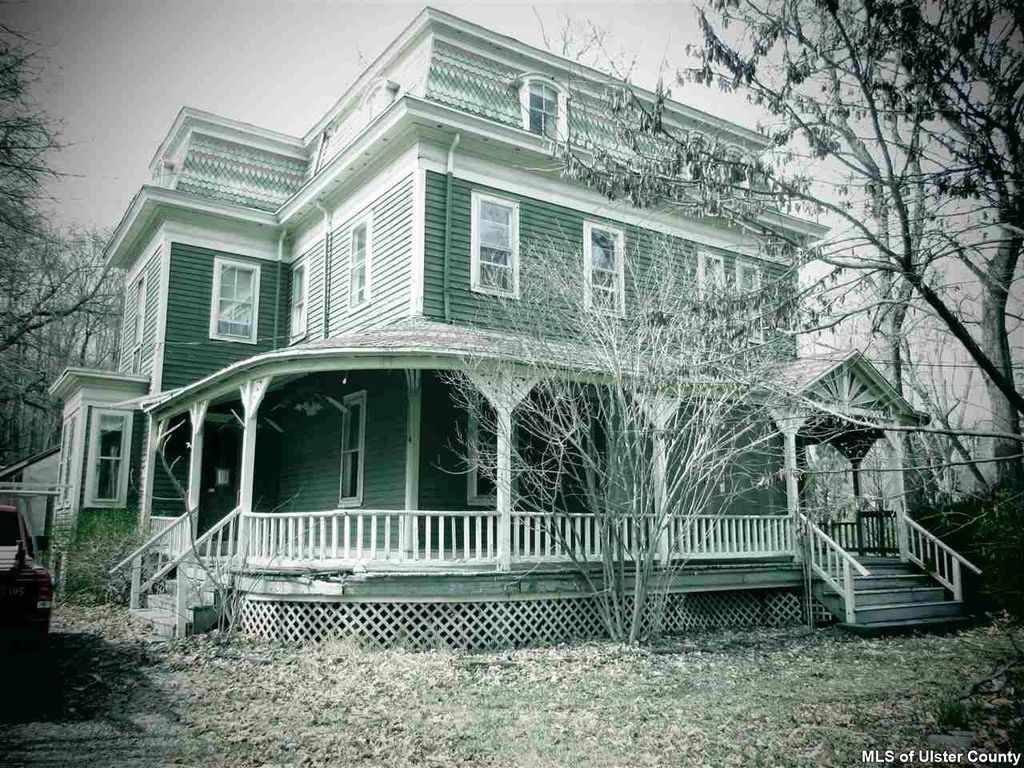 c. 1890 Second Empire Malden on Hudson (Saugerties), NY Old House