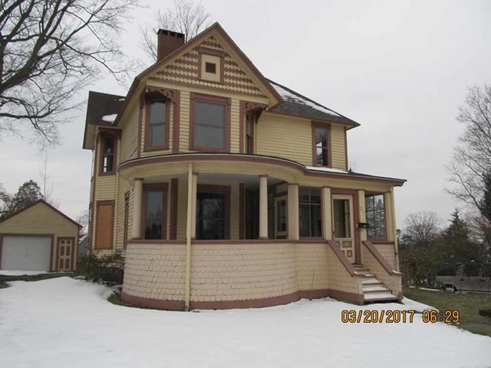 c. 1900 Queen Anne Kane, PA Old House Dreams