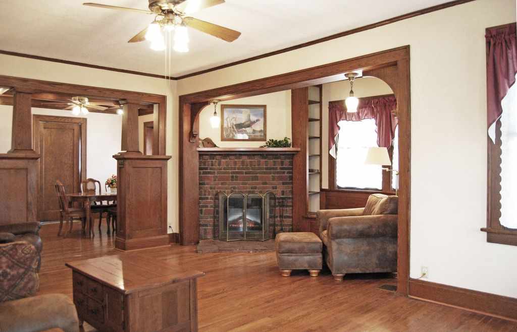 1918 Craftsman Harlan, IA Old House Dreams