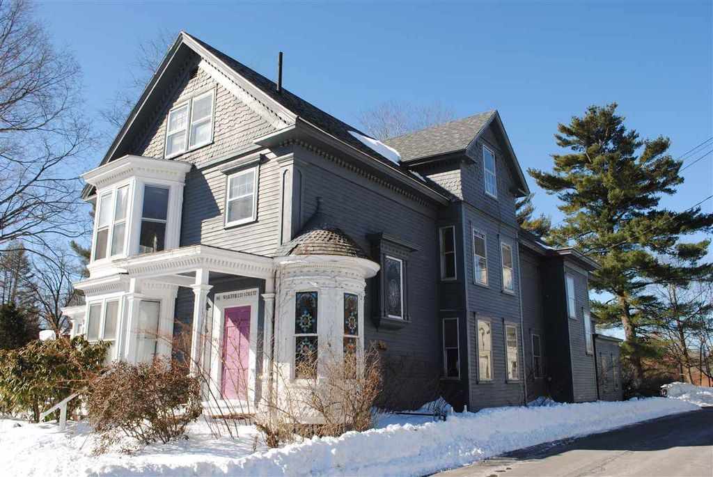 Rochester, NH Old House Dreams