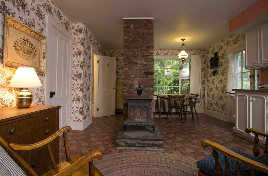 1886 Altamont, NY Old House Dreams