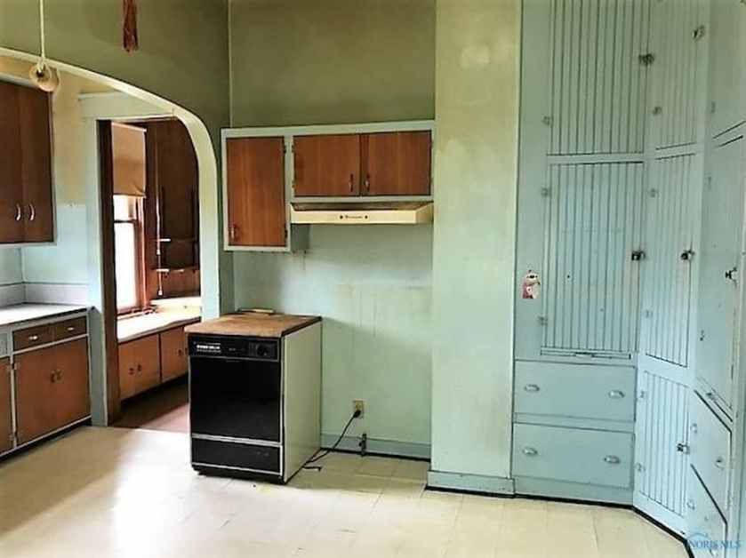 c. 1900 Genoa, OH Old House Dreams