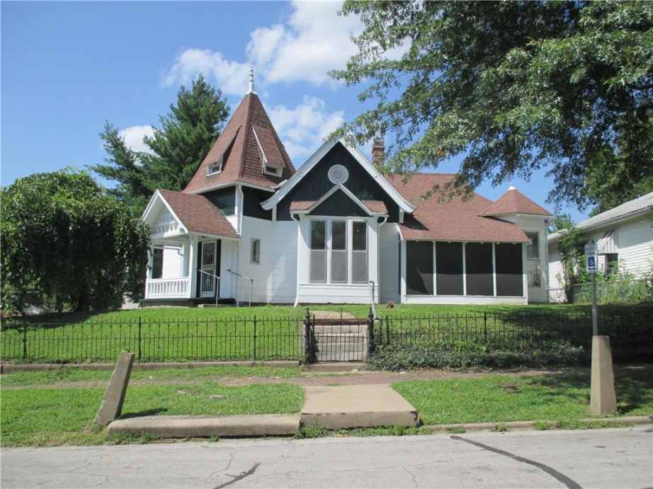 1888 Leavenworth, KS Old House Dreams