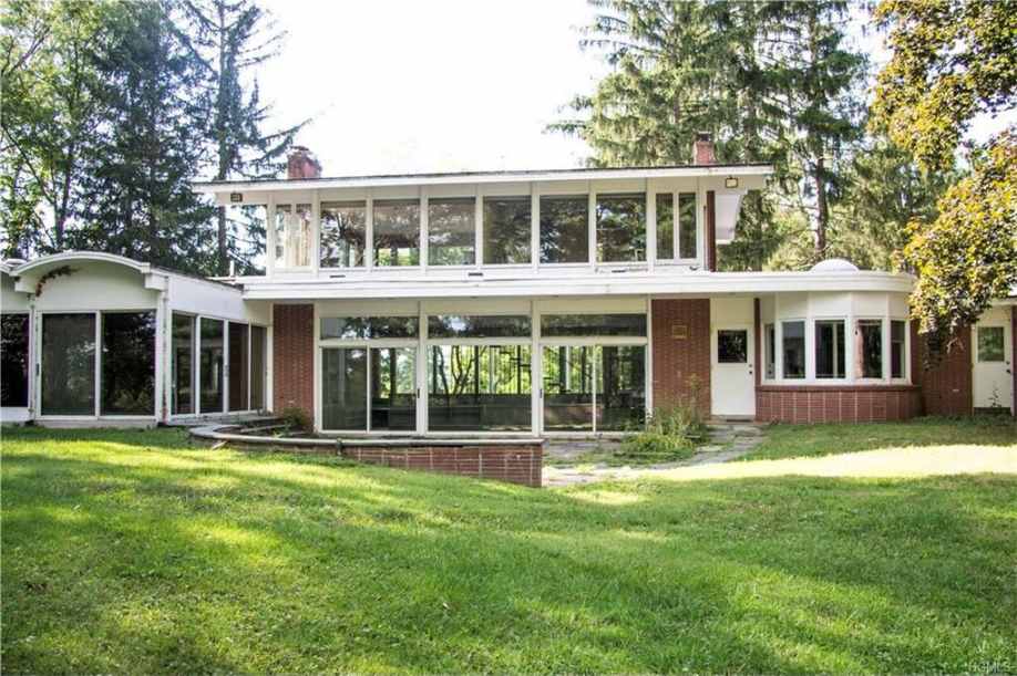 1961 Contemporary Campbell Hall, NY Old House Dreams