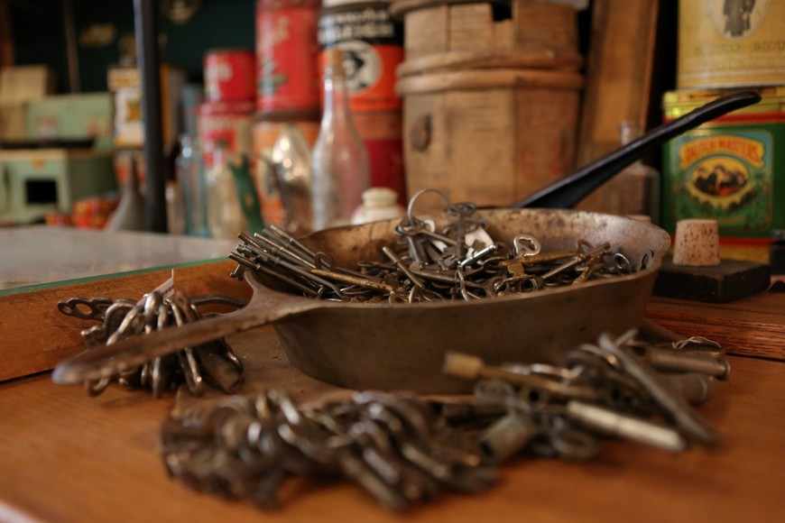 1879 Hardware Store Halstead, KS Old House Dreams