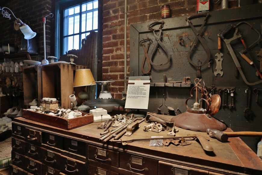 1879 Hardware Store Halstead, KS Old House Dreams